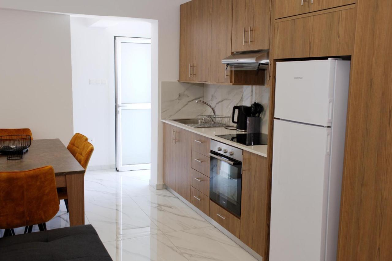 Musan Boutique Apartments Ajía Nápa Eksteriør bilde