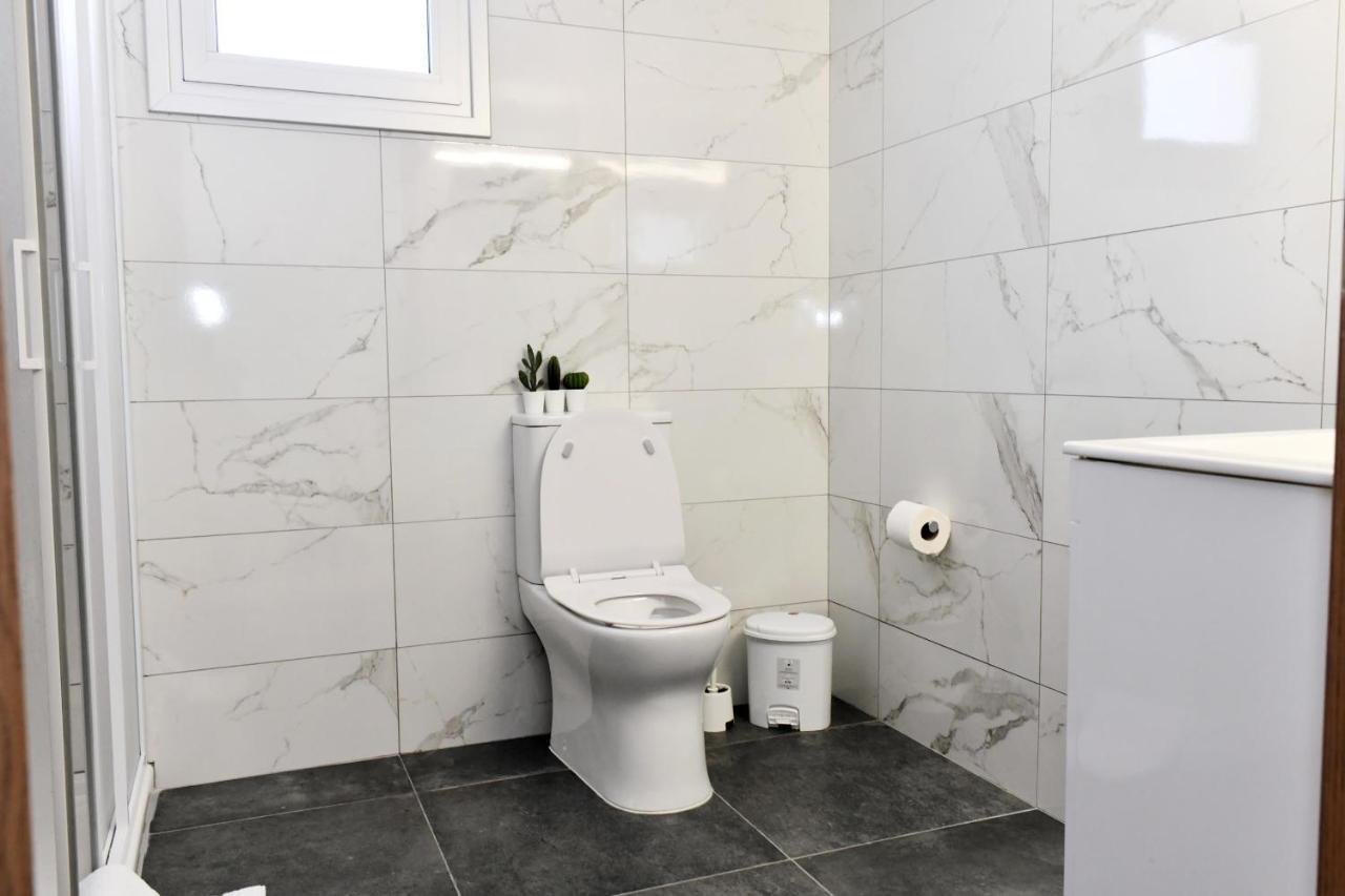 Musan Boutique Apartments Ajía Nápa Eksteriør bilde